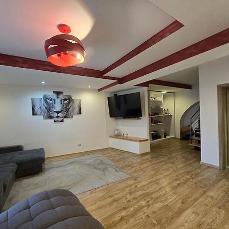 ורבוב Apartmany Alexander מראה חיצוני תמונה