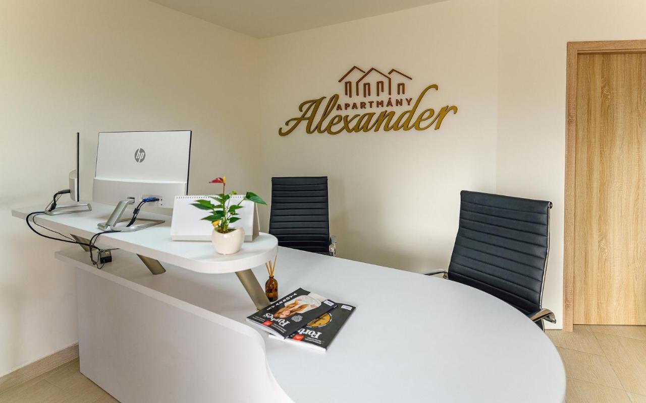 ורבוב Apartmany Alexander מראה חיצוני תמונה