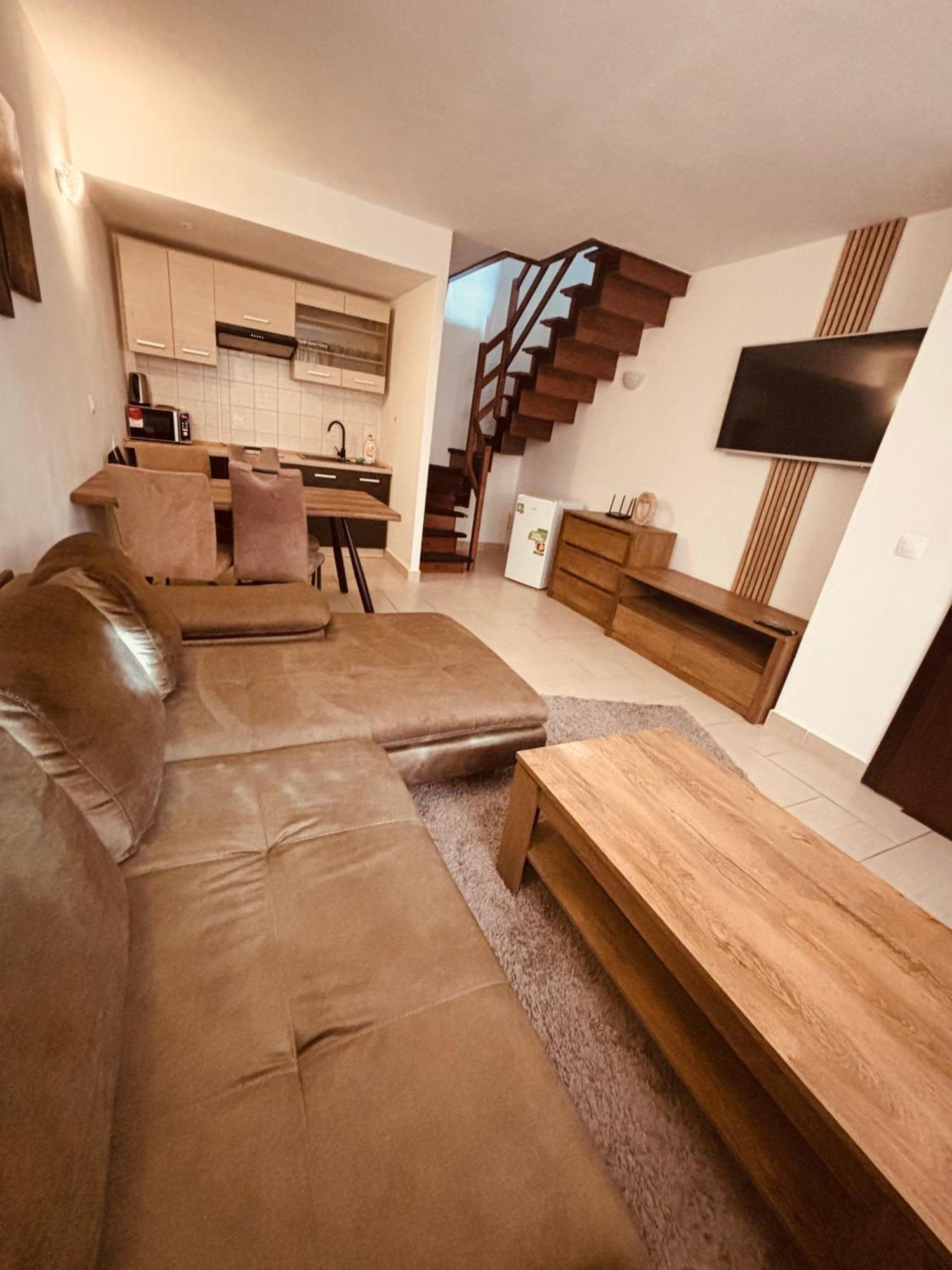 ורבוב Apartmany Alexander מראה חיצוני תמונה