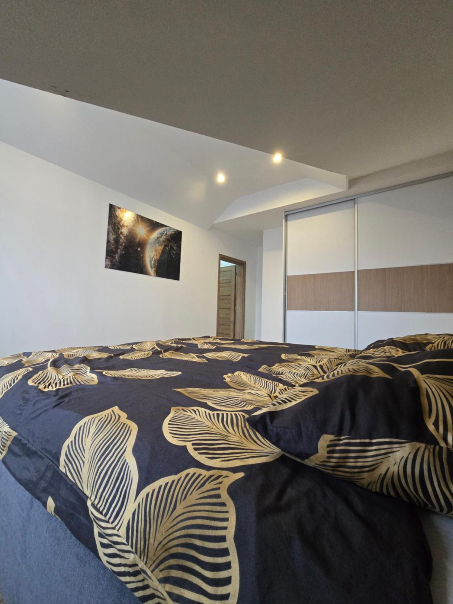 ורבוב Apartmany Alexander מראה חיצוני תמונה